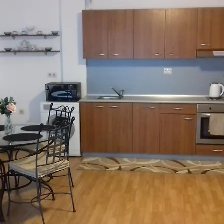 Sarafovo Апартаменты *