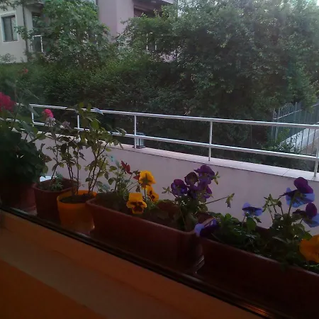 Sarafovo Апартаменты *